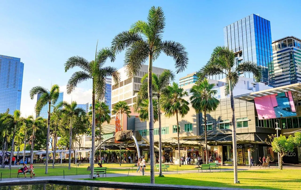 Bgc Luxury Condo - Pool, Wi-Fi, City View - Suite 11 Manila