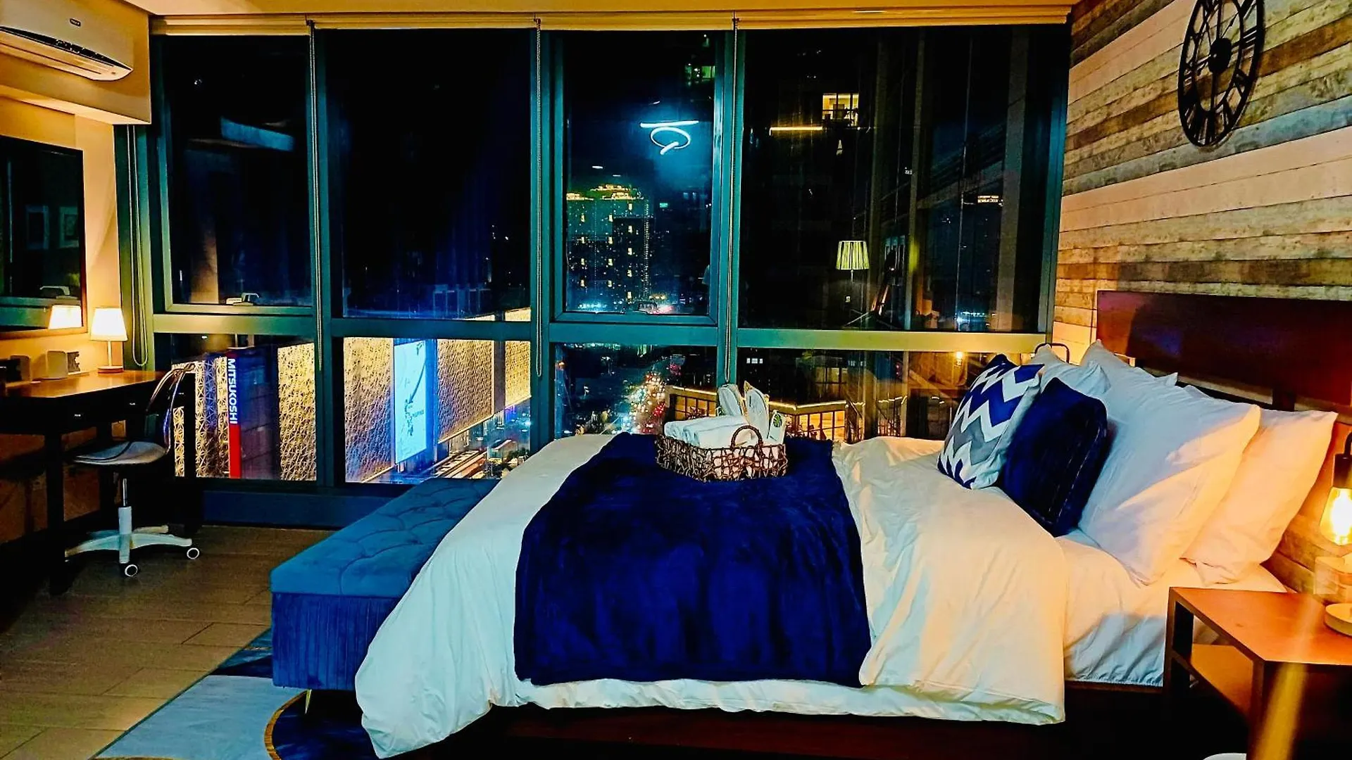 Apartment Bgc Luxury Condo - Pool, Wi-Fi, City View - Suite 11 Manila Philippines